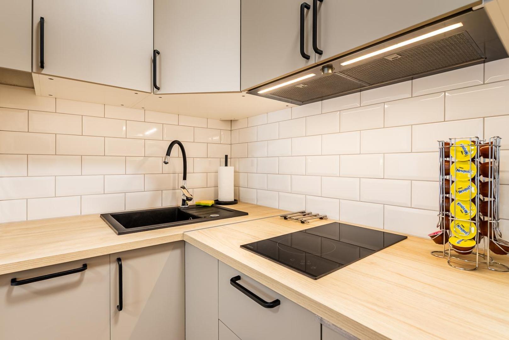 Apartmany Thermal เบเชนยอวา ภายนอก รูปภาพ